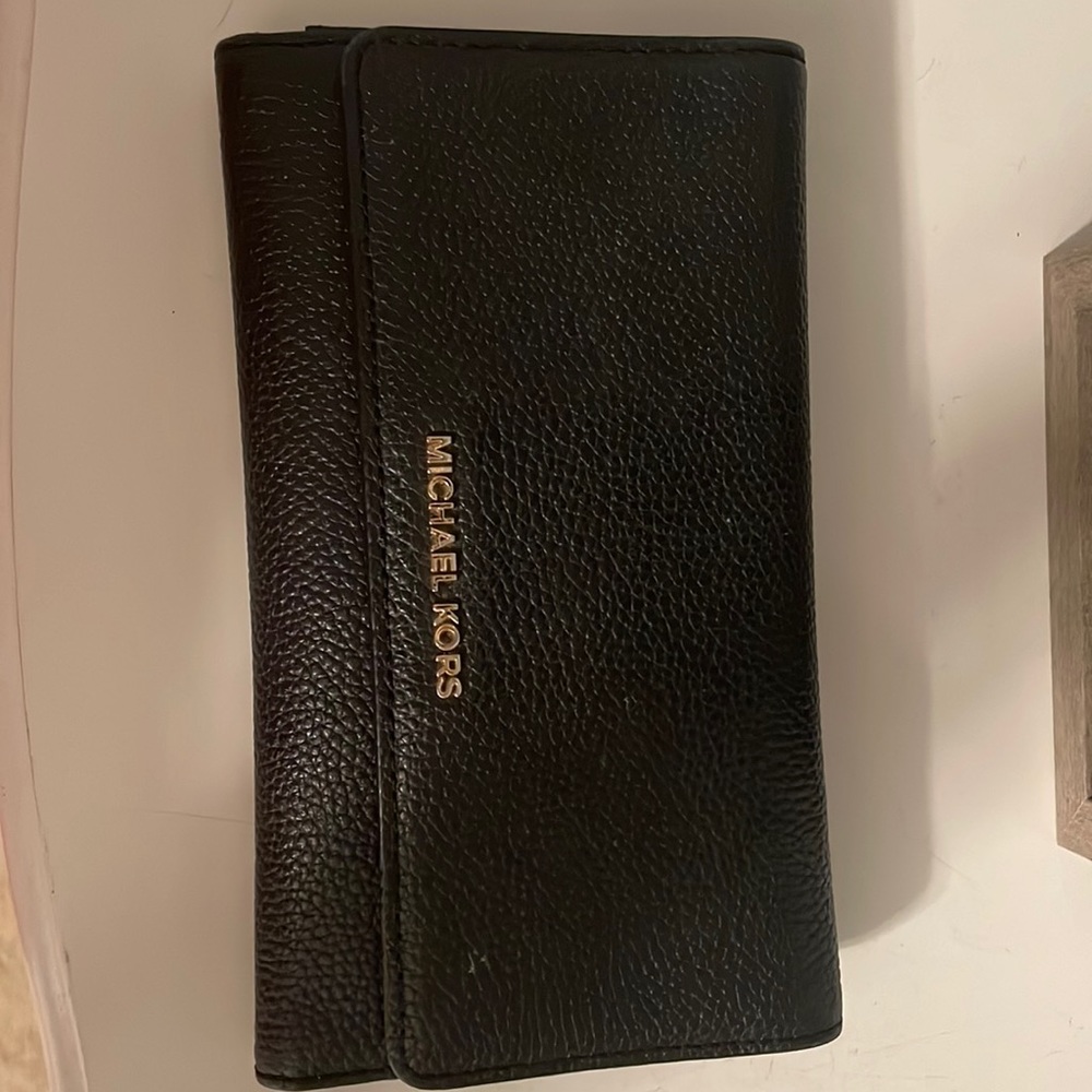 Black Michael Kors wallet